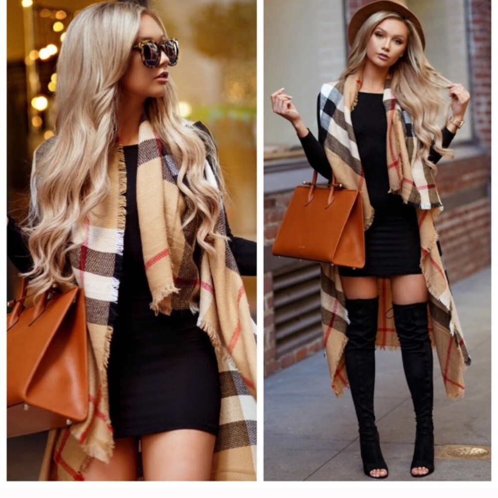 Sample Sale! New Plaid Vest w/ Frayed Ends - Picture 7 of 8